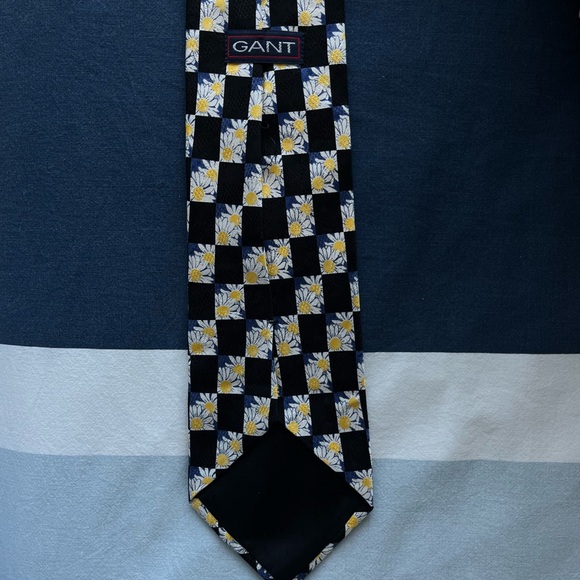 Gant Daisy Flowers 100% Silk Men’s Neck Tie Yellow Checkered Blue Made in Canada - Picture 4 of 15